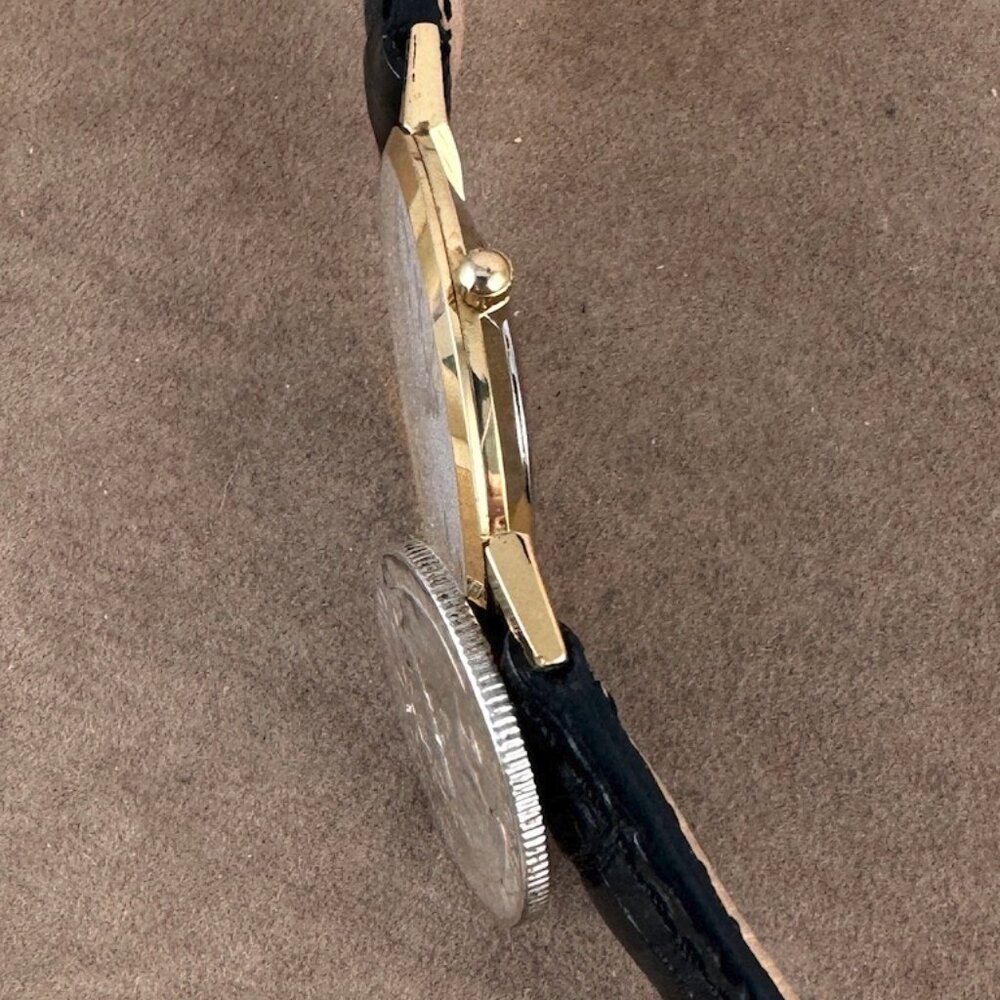 Vintage Stunning Daniel Mink Designer Swiss Made Watch. Extremely Thin - Picture 3 of 7